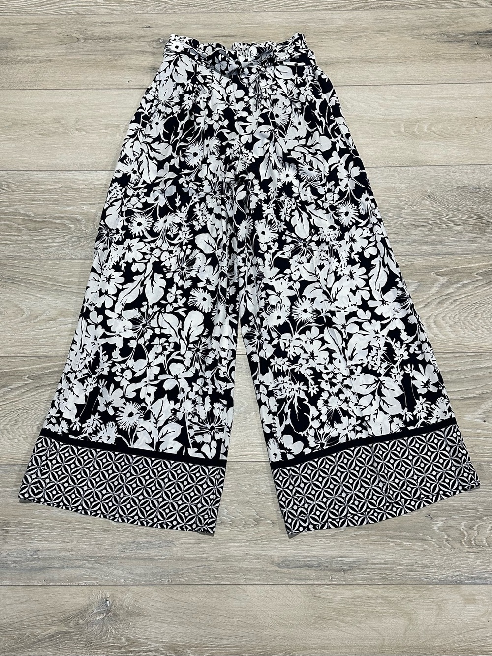 Tommy Hilfiger Floral Wide Leg Resort Pants Tie Waist XS